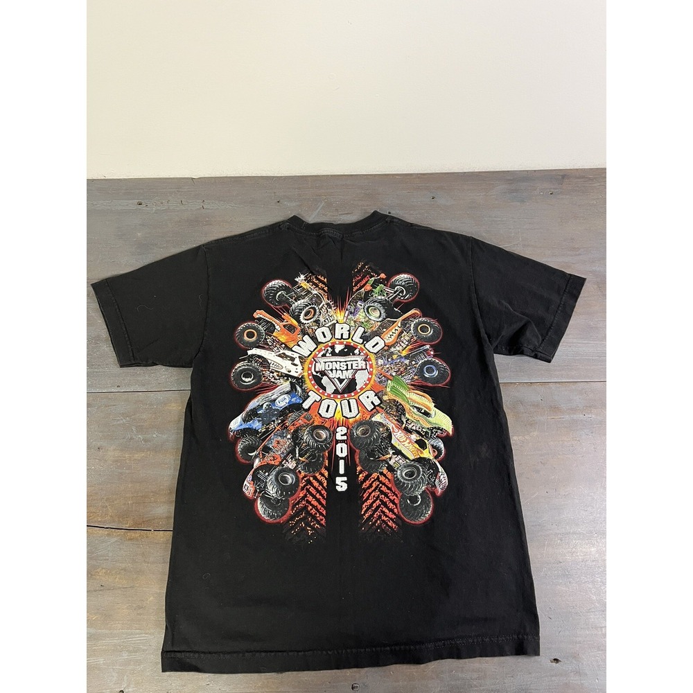Monster Jam 2015 World Tour T-Shirt Size Medium